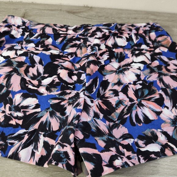 J. Crew Floral Print Cotton Linen Blend Shorts Blue Pink Womens Size 8 - Picture 4 of 15